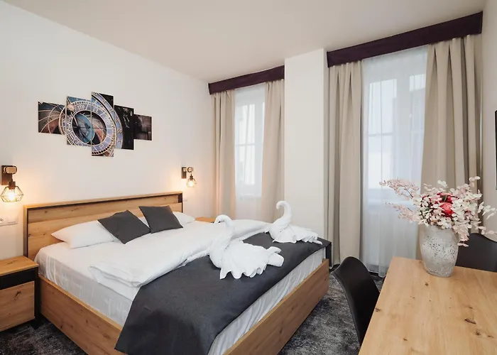 Old Town Liliova Garden 4*
